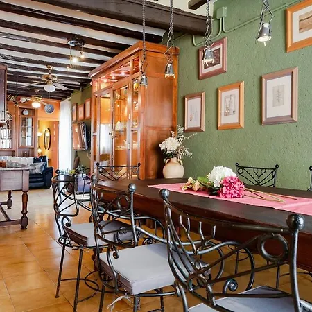 Unik Vacation Arc De Sant Bernat Apartment *