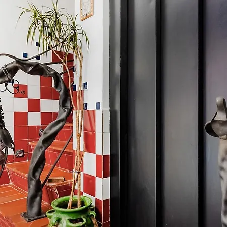 Unik Vacation Arc De Sant Bernat Apartment